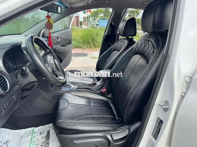 Hyundai Kona 2019 2.0 AT - 60000 km