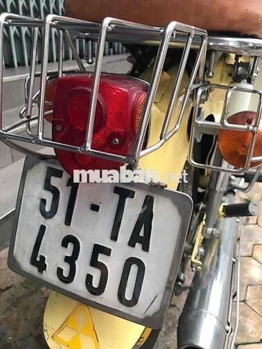 Honda Cub 81/50 kim vàng giọt lệ .  xe zin 90 o/o