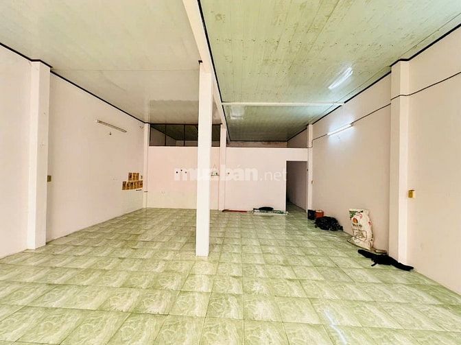 Bán gấp nhà diện tích lớn 7m, MTKD Khuông Việt Quận Tân Phú