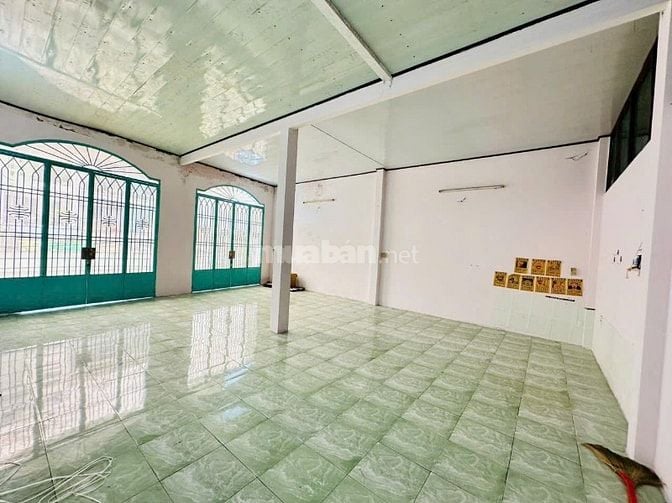 Bán gấp nhà diện tích lớn 7m, MTKD Khuông Việt Quận Tân Phú