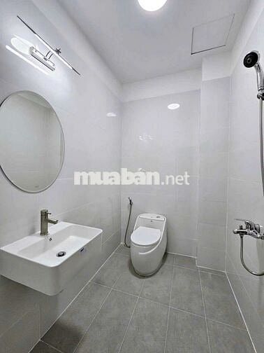Nhà đẹp full nt 4x23 ,3 tầng ,hẻm otô gần coopmat Phan Văn Hớn