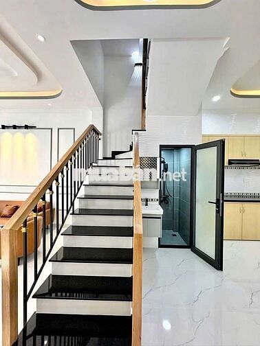 BÁN NHÀ DÂN XÂY- PHÚC LỢI- 45M2*4 ,3 NGỦ-10M Ô TÔ ĐỖ TRANH- NGÕ NÔNG