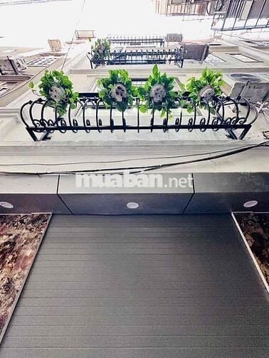 🏡 CẦU GIẤY— BA GÁC ĐỖ CỬA– GẦN PHỐ – GIÁ TỐT – MẶT TIỀN 6.4M