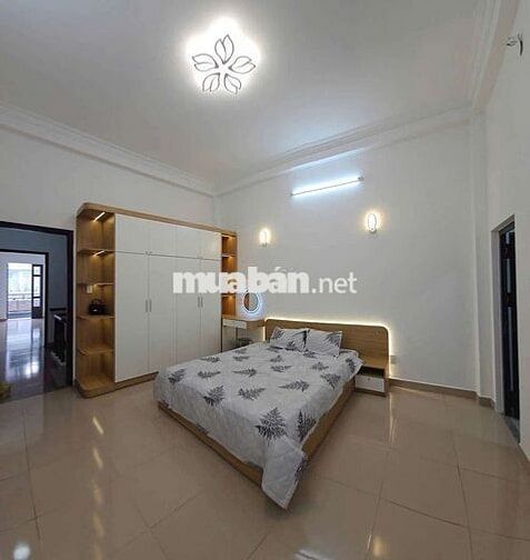 Nhà đẹp full nt 4x23 ,3 tầng ,hẻm otô gần coopmat Phan Văn Hớn