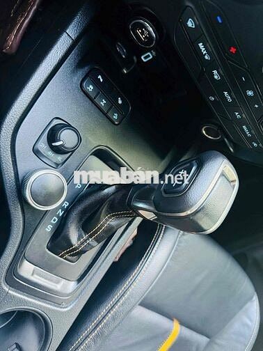 ✅ Ranger Wildtrak 2.0L 4x4 AT Nhập thái - HTGóp70%