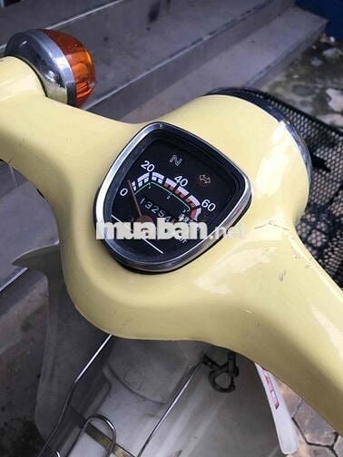 Honda Cub 81/50 kim vàng giọt lệ .  xe zin 90 o/o