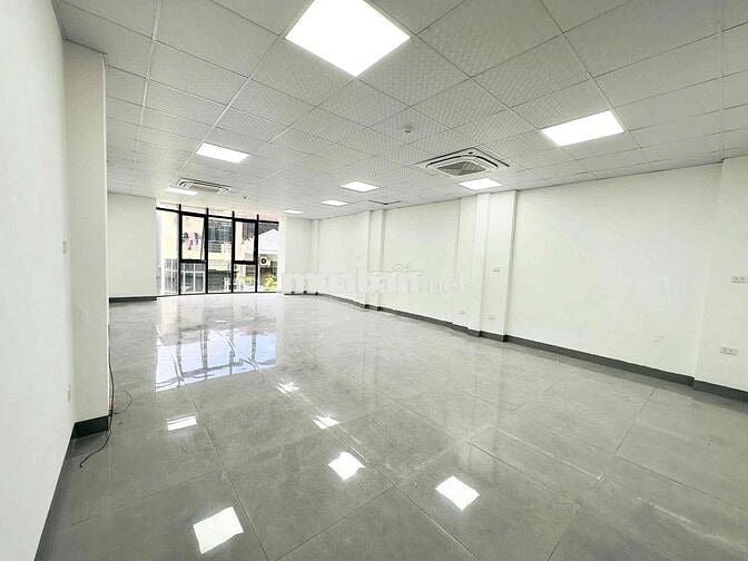 Nhà mới 100mx7 tầng tại phố Nguyễn Ngọc Nại