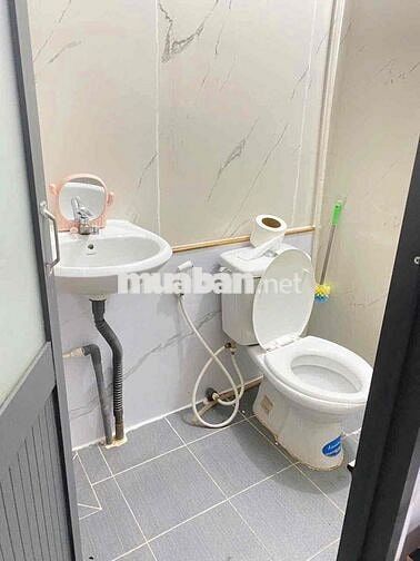 CHO THUÊ CHDV 2 PHÒNG NGỦ FULL NỘI THẤT BAN CÔNG RIÊNG THOÁNG MÁT