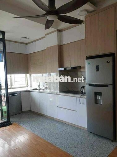 CẦN BÁN CHUNG CƯ SỐ 6 ĐỘI NHÂN BA ĐÌNH VỀ Ở NGAY