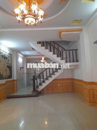 Cho thuê nhà 4 tầng 5pn5w đường 7m giá 13tr
