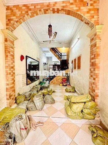 Phúc Xá, phân lô ô tô tránh, 2 mặt ngõ, 40m2, 11.2 tỷ
