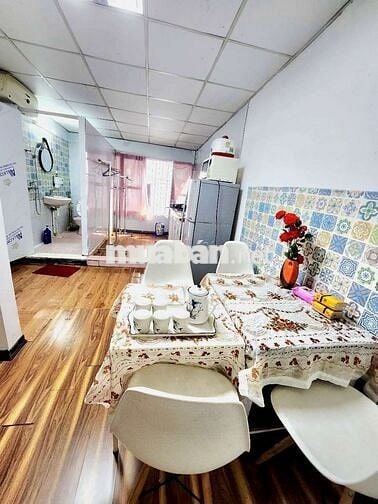 Căn hộ 2 ngủ tại số 8 Trần Quốc Toản Hoàn Kiếm Hà Nội