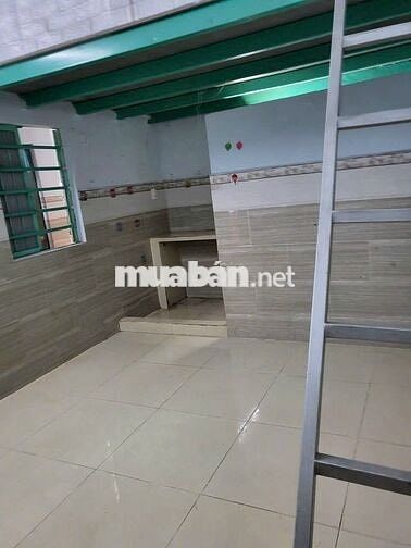 Cô Hoa Cần Bán dãy trọ 250m2, Giá 1ty250tr, Gần Chợ Bình Chánh