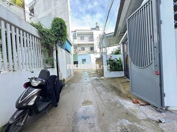 CẦN BÁN GẤP NHÀ MTĐ DT743 THUẬN AN BÌNH DƯƠNG 75M2 GIÁ CHỈ 2TY760 SHR!