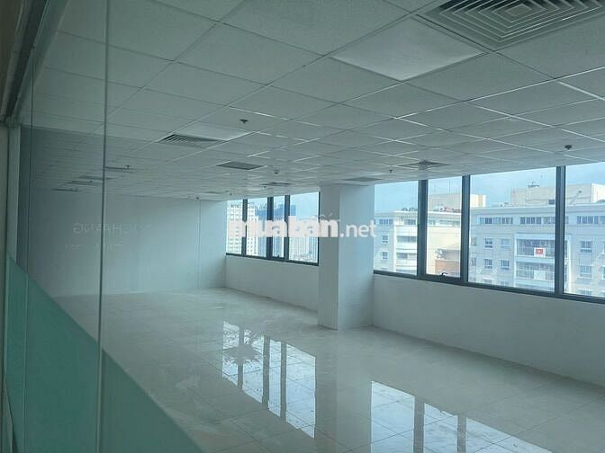 📍 Cho thuê văn phòng – Tòa nhà Viwaseen, Tố Hữu -203m2-68tr