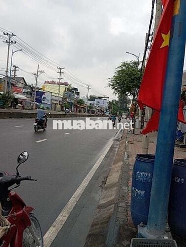 BÁN NHÀ MẶT TIỀN KINH DOANH SỔ HỒNG RIÊNG ĐÔNG THẠNH HÓC MÔN