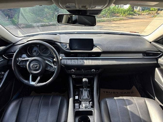 Mazda 6 2.0 Premium 2023 - Chủ giữ xe kỹ- Xe còn bảo hành - Uy tín