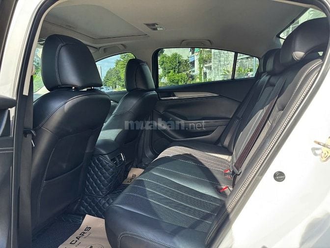 Mazda 6 2.0 Premium 2023 - Chủ giữ xe kỹ- Xe còn bảo hành - Uy tín