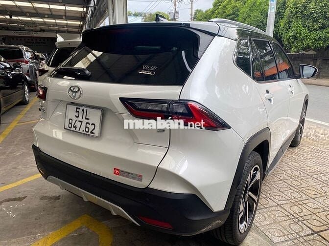 Toyota Yaris Cross 2025 1.5 D-CVT - 2766 km 2025