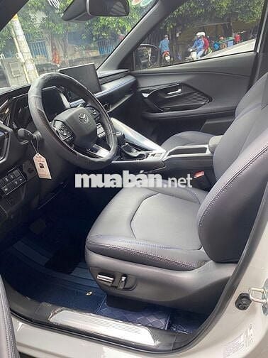 Toyota Yaris Cross 2025 1.5 D-CVT - 2766 km 2025