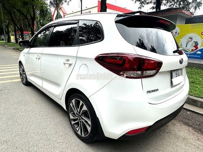 Bán xe Rondo 2020 bản full, xe cực đẹp, giá rẻ