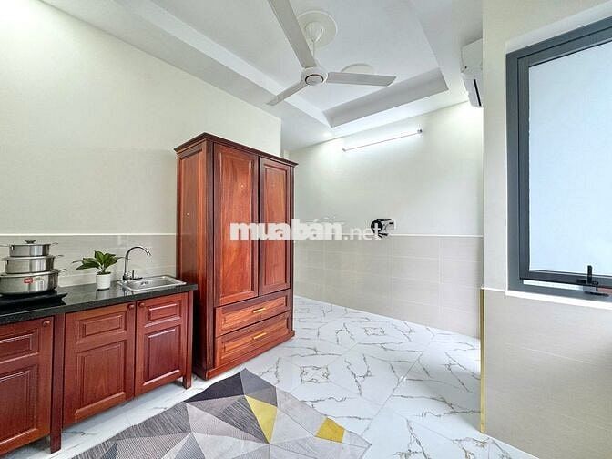 XÁCH VALI Ở NGAY – PHÒNG ĐẸP GIÁ TỐT CMT8 QUẬN TÂN BÌNH