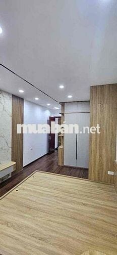 GIẢM 300TR! Xuân Thuỷ_Cầu Giấy_35m2_6 Tầng Thang Máy_ Ngõ Thông Phố