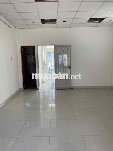 Cho thuê nhà mặt tiền Nguyễn thị Thập, gần chơTân Mỹ , khu vực sầm uất