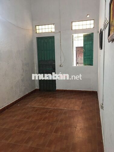Cho thuê nhà nguyên căn 23m²  số 8 tập thể đài phát thanh Mễ Trì 2tr8