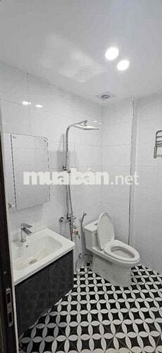 GIẢM 300TR! Xuân Thuỷ_Cầu Giấy_35m2_6 Tầng Thang Máy_ Ngõ Thông Phố