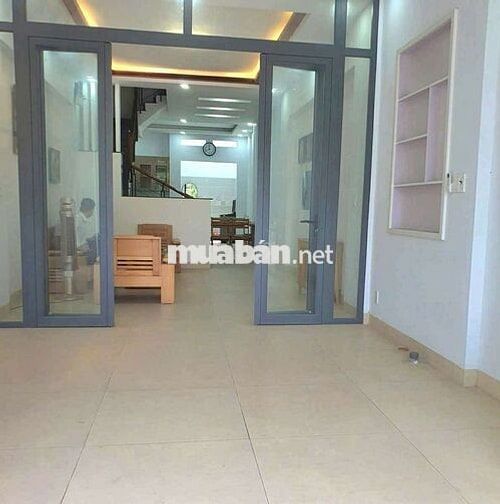 Cho thuê nhà mặt tiền đường thông dt 4x25m