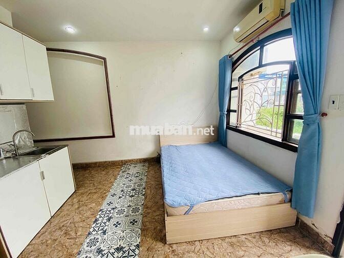nhà trọ full nt đường nguyễn gia trí đi bộ đc tới các trường
