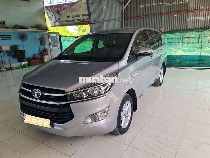 Siêu cọp Toyota innova 2020 số sàn xuất sắc