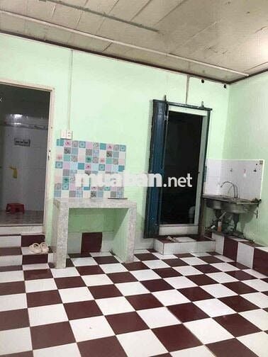 cần cho thuê nhà trung tâm tp biên hoà, hem ba gác, gần ga biên hoà