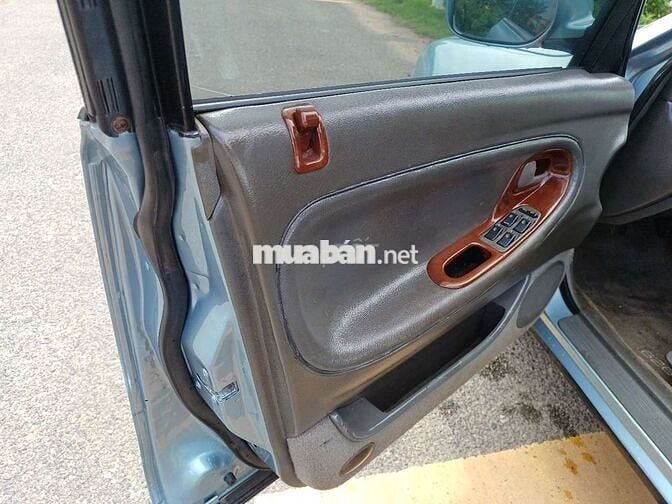 Madaz 626 sx 95 nhap khau my