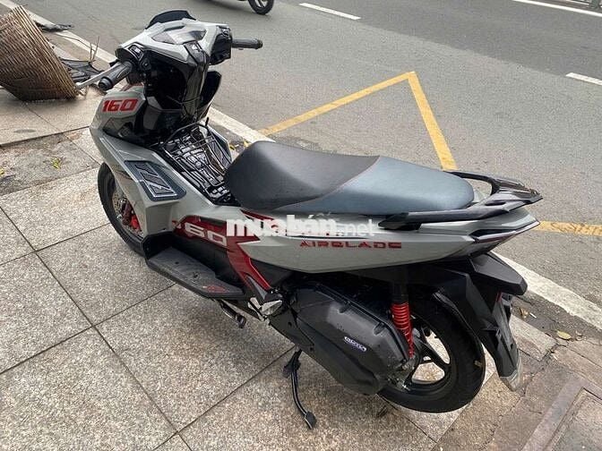 Honda air blade 160 ABS 2023 mới 90% hồ sơ gốc cầm