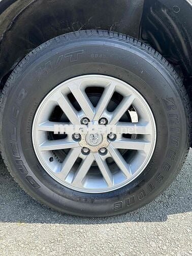 Toyota Fortuner 2015 2.7V 4x2 AT -