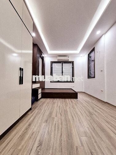 🏠NHỈNH 7 TỶ - 30M2 - NHÀ DÂN XÂY 5 TẦNG - TT ĐỐNG ĐA - 1 NHÀ RA Ô TÔ