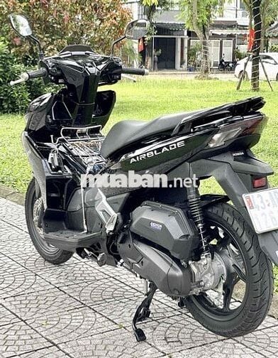 AB Đen bóng 2025 4val chạy 2000km biển số 43