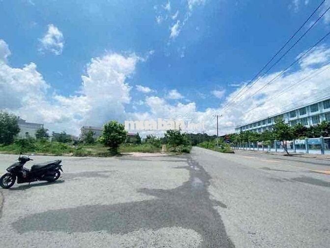 Tôi chính chủ cần bán gấp lô 105m2, giá 2tỷ, tại KDC An Thuận, sổ sẵn