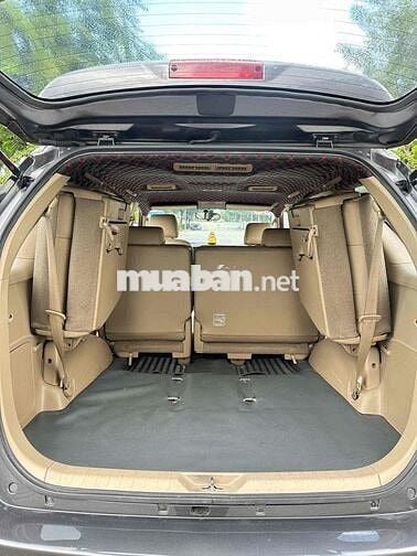 Toyota Fortuner 2015 2.7V 4x2 AT -