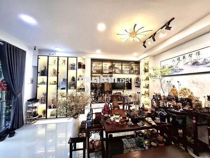 NHÀ LÊ VĂN SỸ, HẺM XE HƠI, DTSD 130M2, NỞ HẬU, SHR, NỘI THẤT CAO CẤP