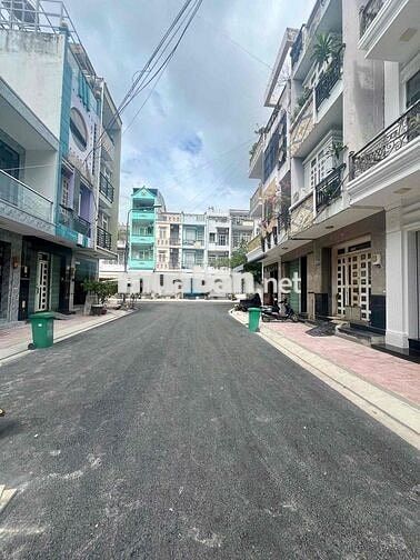 NHÀ 4 TẦNG - MẶT TIỀN ĐƯỜNG NHỰA - CẠNH BÊN CÔNG VIÊN, TRƯỜNG HỌC