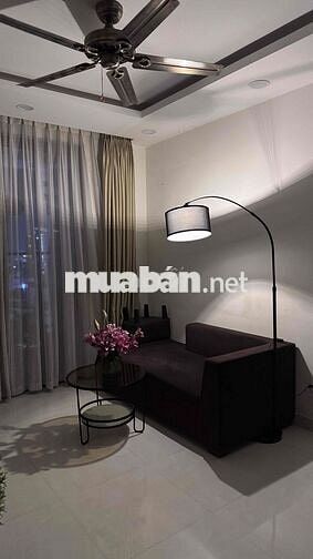 Cho nữ NVVP share 1p ngủ tolet riêng 9tr
