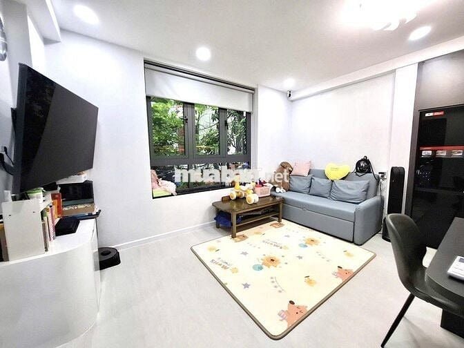 NHÀ LÊ VĂN SỸ, HẺM XE HƠI, DTSD 130M2, NỞ HẬU, SHR, NỘI THẤT CAO CẤP