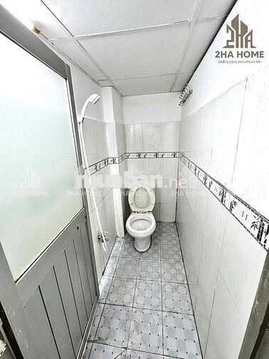 Phòng có gác giá rẻ ở Dương Thị Mười