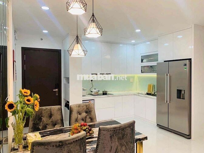 Cần bán gấp căn hộ full NT, 3pn 2wc, chỉ 5tỷ5