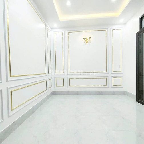 Kẹt tiền cần bán gấp căn nhà ở Đ. Lê Thị Sắc 127m2 SHR giá chỉ 920tr