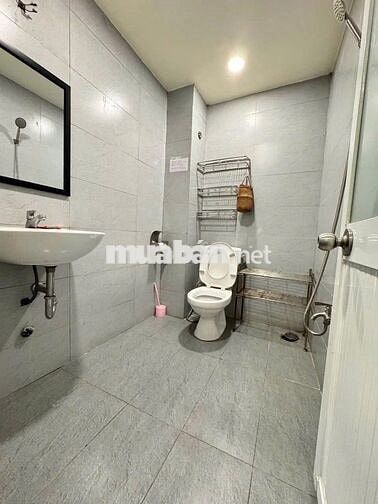 Cho thuê nhà đẹp Nguyễn Thị Huỳnh 2 lầu suốt 4x14m giá 19 triệu