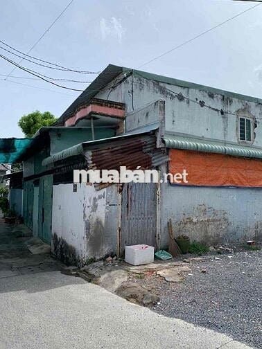 Rẻ bà cố, HXH Lý Chiêu Hoàng, DT 10x10 100m2 mà chỉ 8.5 tỷ